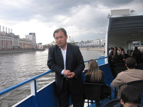 Илясбек Айсариев