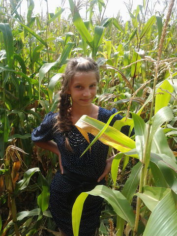 Настя Меновщикова