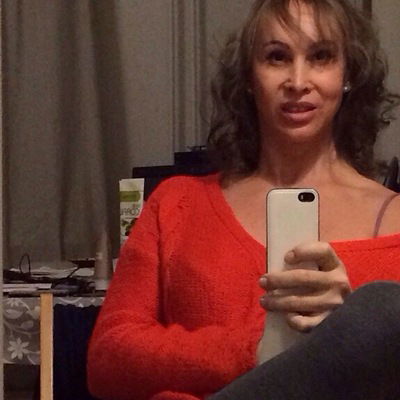 Наоми Златогорская