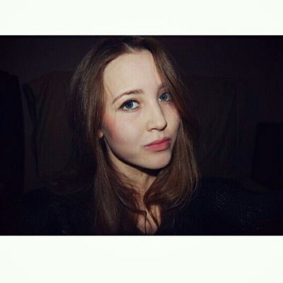 Оля Андронова