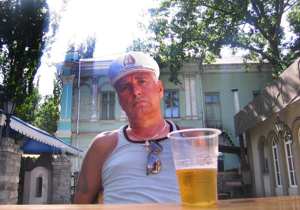 Юрий Карташов