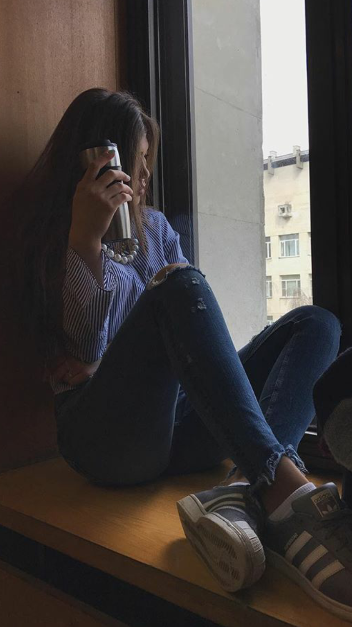 Лола Сулиманова