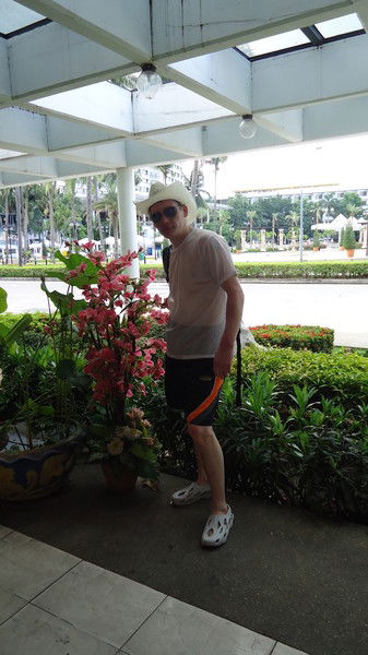 Сергей Ларин