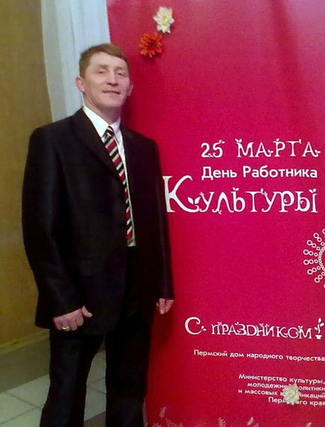 Морис Ахатов