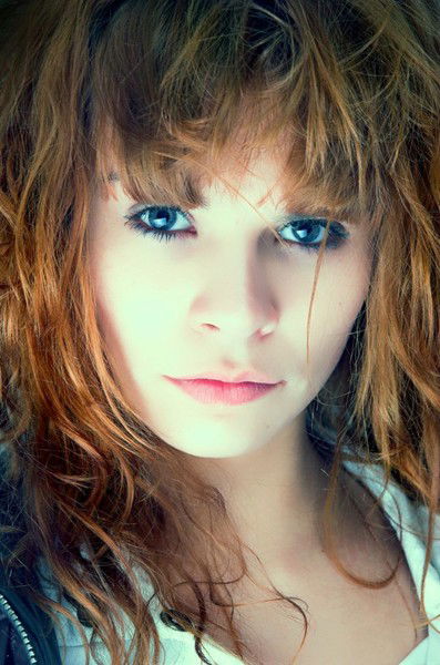 Аня Стипник