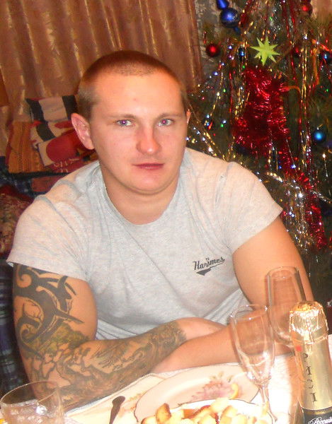 Илья Волков