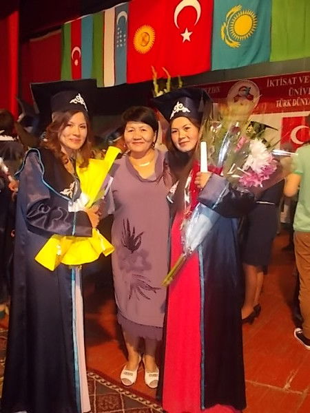 Арушка Акылбекова