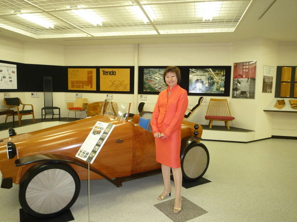 Айнура Адилова