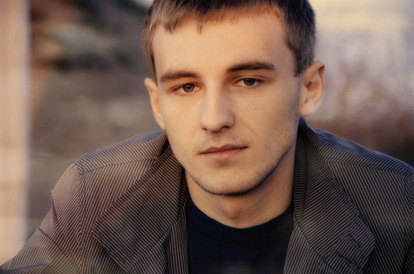 Владислав Золотарев