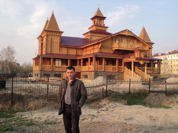 Дамир Азисов