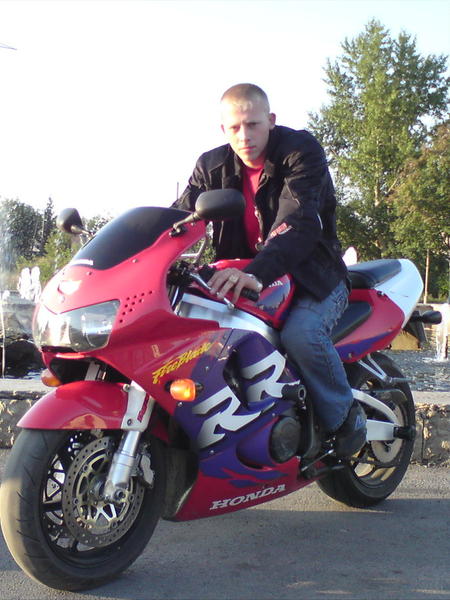 Павел Геннадьевич