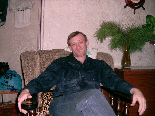 Дмитрий Колов