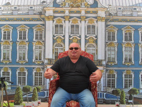 Александр Фролов