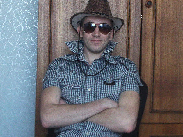 Сергей Перов