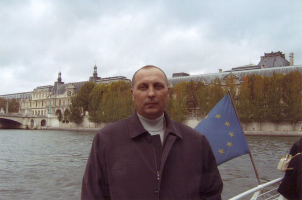 Игорь Аксютин