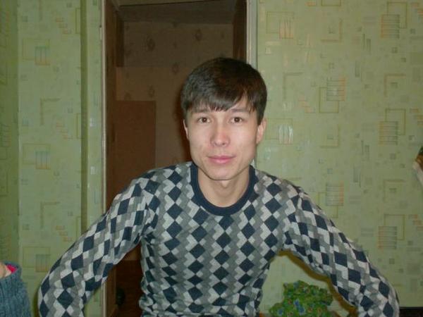 Талгат Естаев