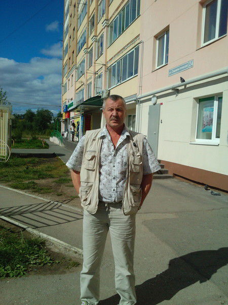 Анатолий Зарубин