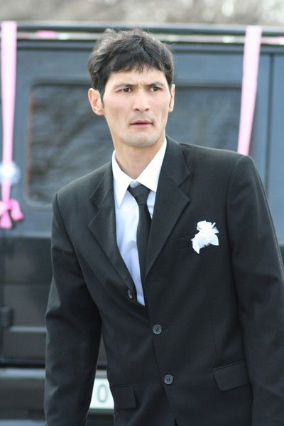 Алмас Кадесов