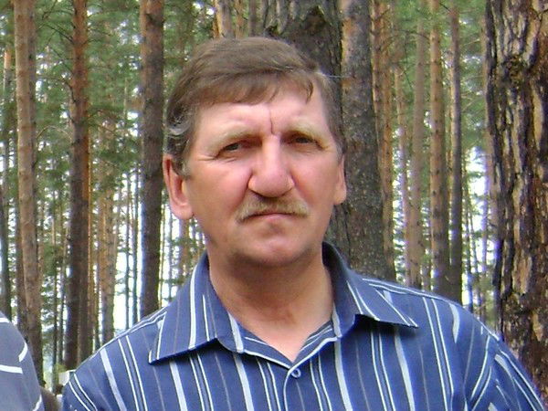 Сергей Антонов