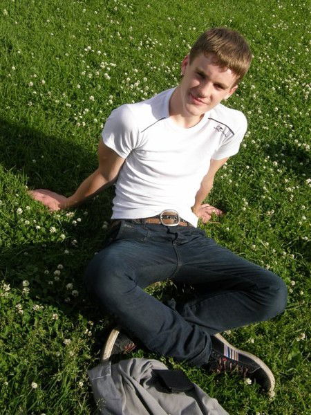 Дмитрий Артёмов