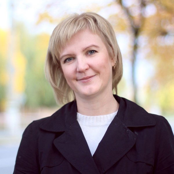 Елена Торопова