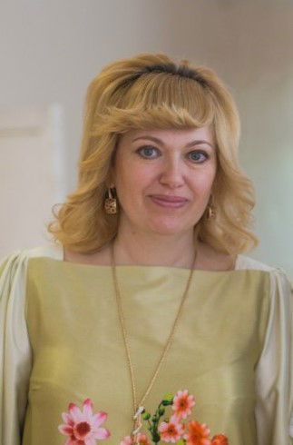 Елена Алёшечкина