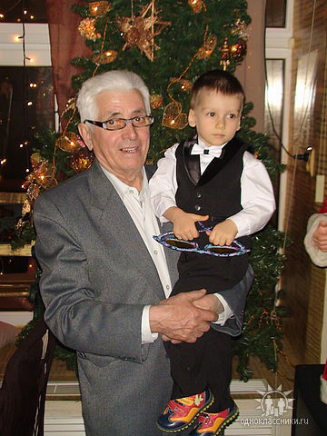 Николай Елизарьев