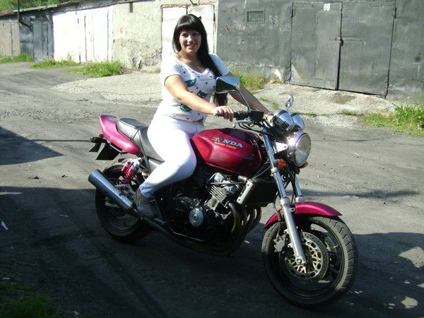 Юлия Петракова