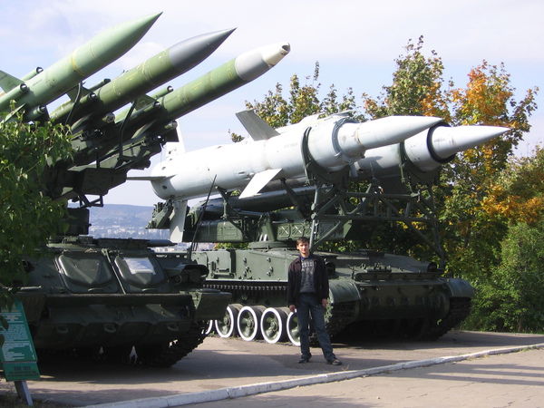 Дмитрий Суханов