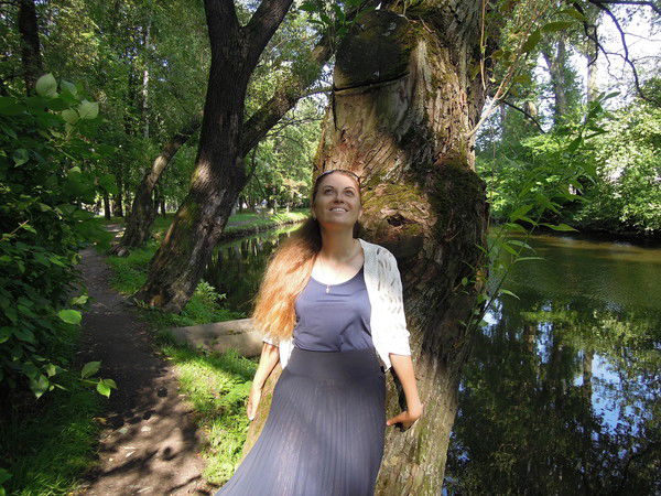 Нина Тихомирова