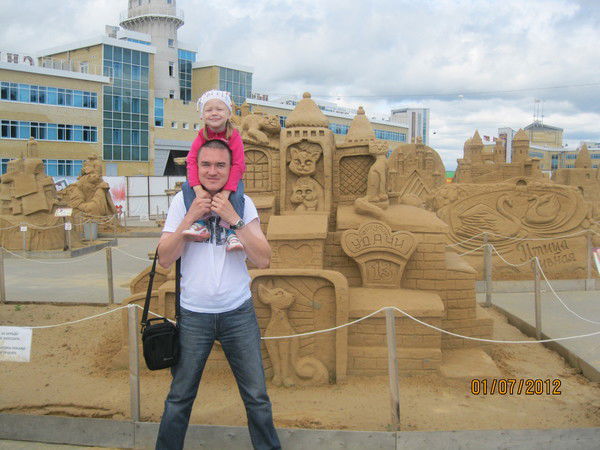 Денис Владимирович