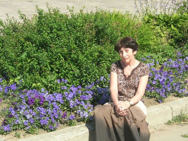 Надежда Токмакова