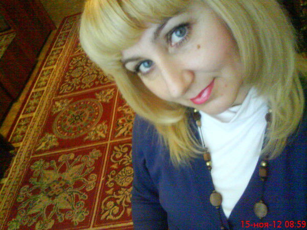 Лена Колесник