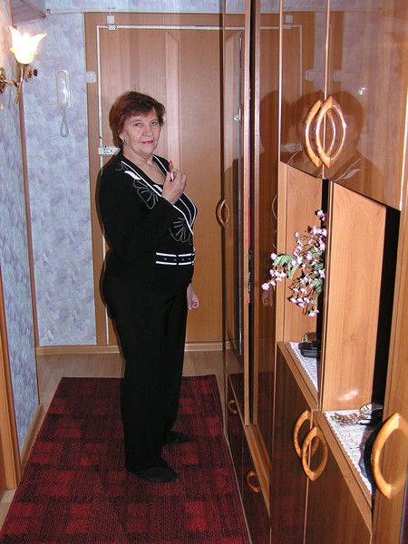 Зина Панова