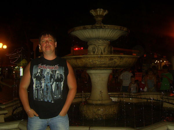 Артем Колозин