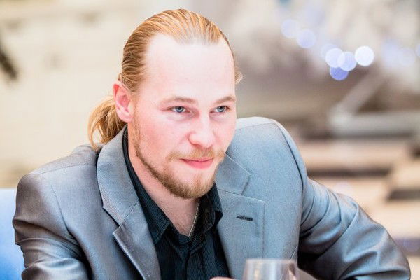 Николай Савинов