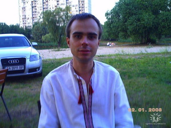 Александр Мельник