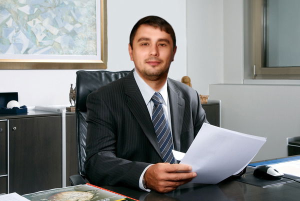 Альберт Вартанов