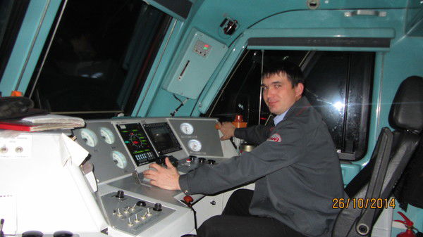 Дмитрий Романов