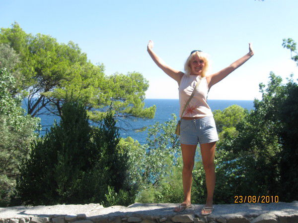 Лена Блатун