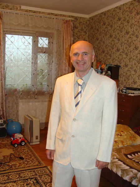 Николай Старченко