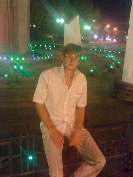 Андрей Исаенко