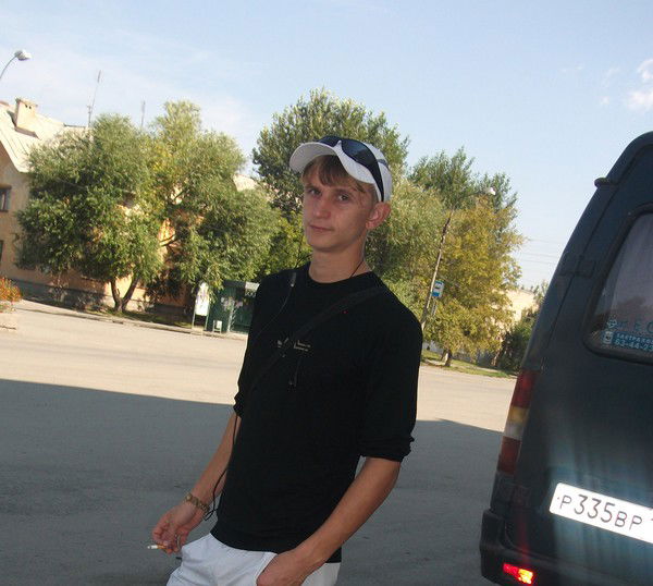 Артем Валютов