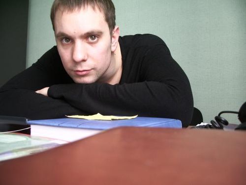 Денис Власов