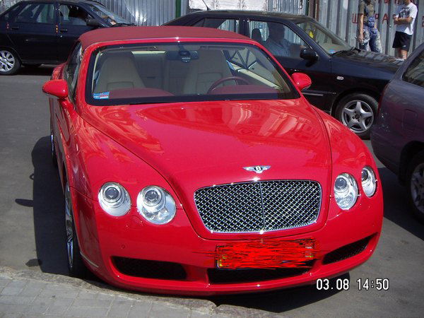 Влад Харламов