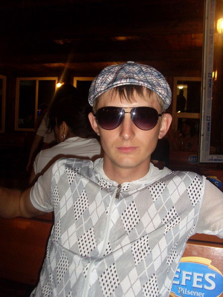 Александр Простосердов