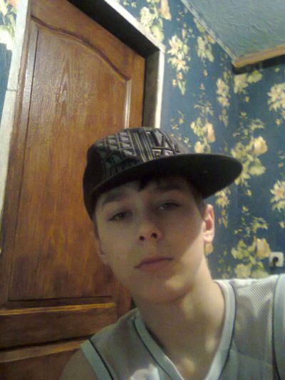 Денис Гусятин