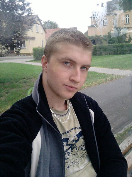 Игорь Леоненко