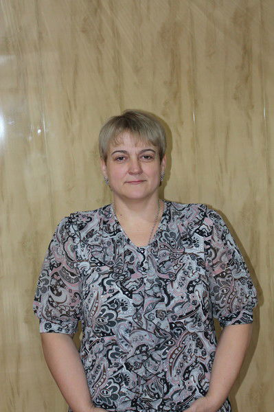 Лариса Головинова