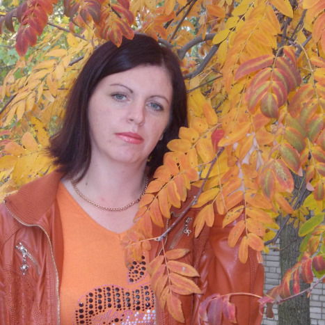 Елена Комарова